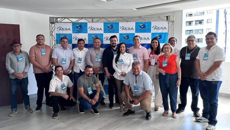 Comitê do Curu participa do I ERCOB Nordeste para discutir desafios para gestão das bacias hidrográficas da região